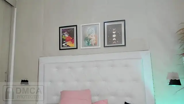 Snapshot of emma__smith1 chatting on 28, 3, 2026 emma smith1 online show from 28, 3, 2026