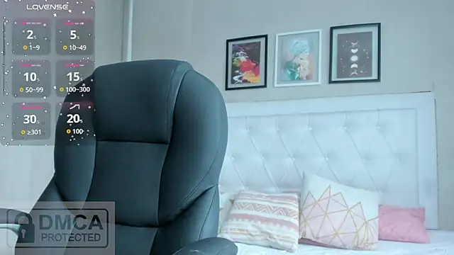 Snapshot of emma__smith1 chatting on 6, 4, 2026 emma smith1 online show from 6, 4, 2026