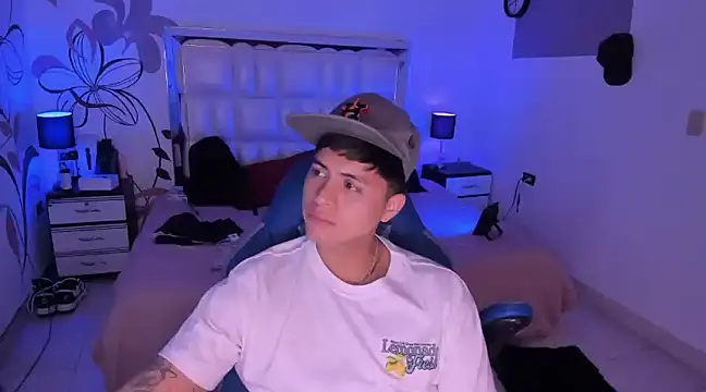 Niicky1  online show from 3, 1, 2025