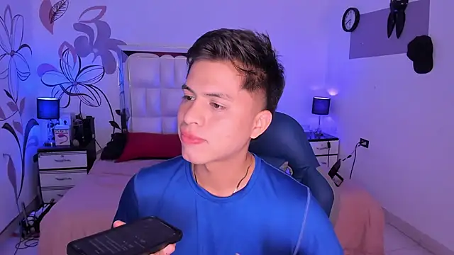 Niicky1  online show from 28, 1, 2025