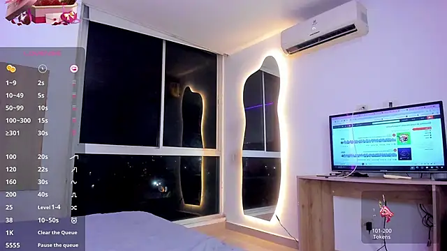 AbrilStivenson  online show from 12, 1, 2025