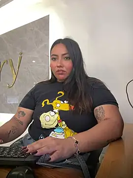 LucciaPorter online show from 10, 1, 2026