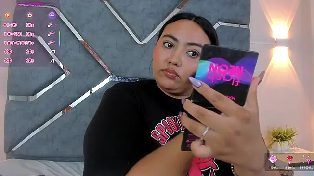 LucciaPorter online show from 19, 4, 2026