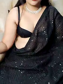 Traditional Housewife  online show from 29, 1, 2025