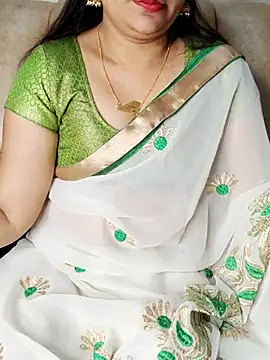 Traditional Housewife  online show from 11, 9, 2025