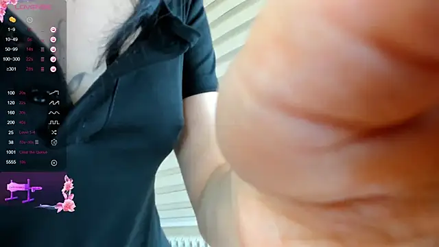 Lee yoo online show from 16, 1, 2025