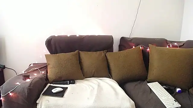 sara winehouse1 online show from 19, 1, 2025