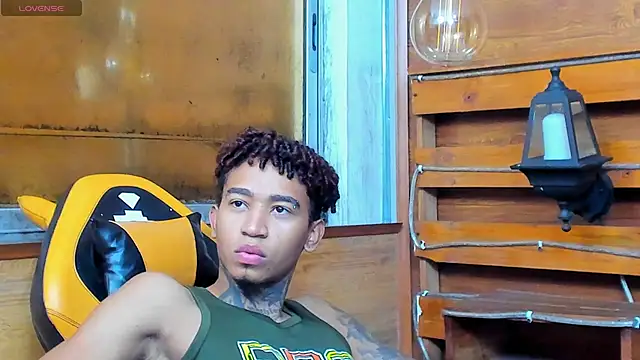 sexy blacks  online show from 25, 9, 2025