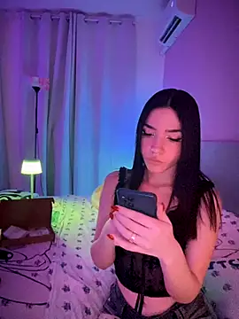 ShannonShanny online show from 6, 11, 2025