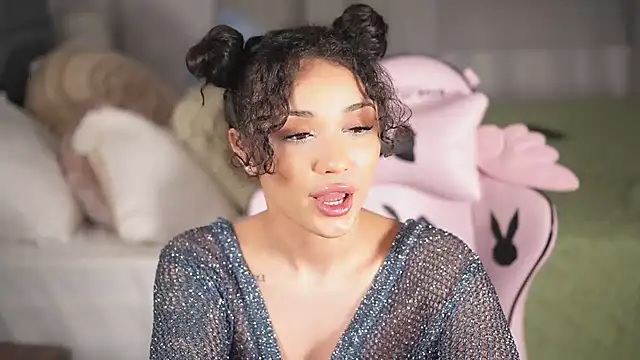 Snapshot of Moan4u chatting on 24, 1, 2025 Moan4u online show from 24, 1, 2025