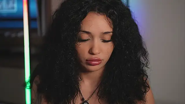 Snapshot of Moan4u chatting on 20, 9, 2025 Moan4u online show from 20, 9, 2025