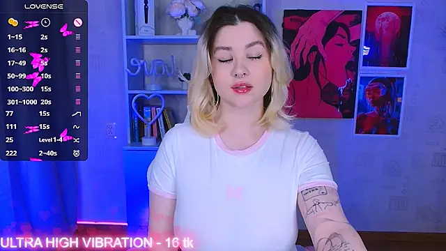 cutie mili online show from 15, 3, 2025