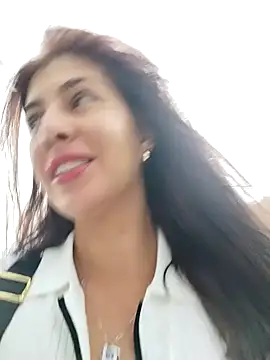 scarlett moore online show from 8, 2, 2025