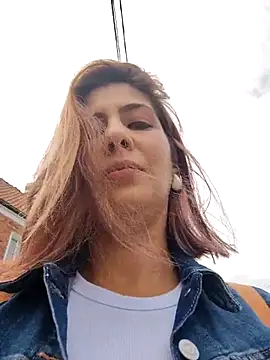 scarlett moore online show from 17, 10, 2025