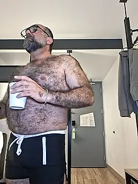 chainjulious online show from 22, 4, 2026