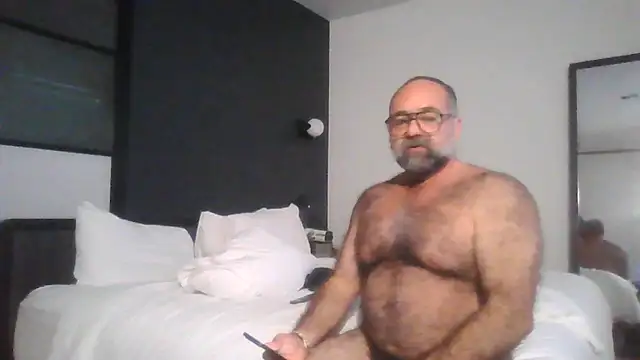 chainjulious online show from 15, 5, 2026