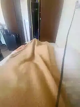 DesiRocco7 online show from 28, 2, 2025