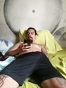 Snapshot of iirgastam3 chatting on 9, 10, 2025 iirgastam3 online show from 9, 10, 2025