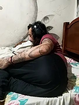 Snapshot of iirgastam3 chatting on 14, 10, 2025 iirgastam3 online show from 14, 10, 2025