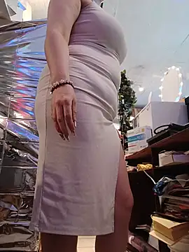 Snapshot of Mia_Novikov chatting on 25, 5, 2026 Mia Novikov online show from 25, 5, 2026