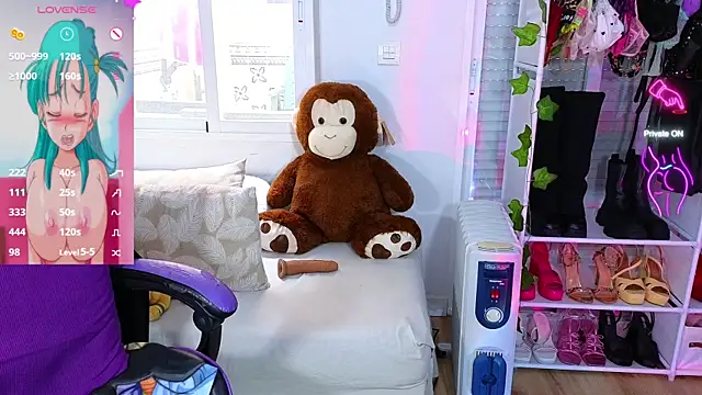 Tawny cox online show from 8, 3, 2025