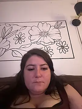 Snapshot of creativescholar1992 chatting on 2, 12, 2025 creativescholar1992 online show from 2, 12, 2025