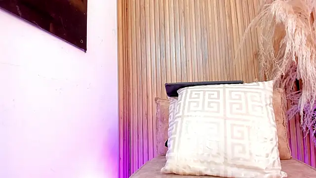 sofhiaa adaams online show from 8, 2, 2026