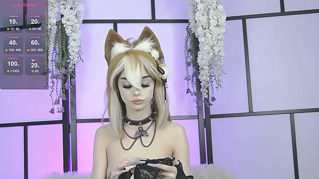 Snapshot of Xenomy chatting on 18, 2, 2025 Xenomy online show from 18, 2, 2025