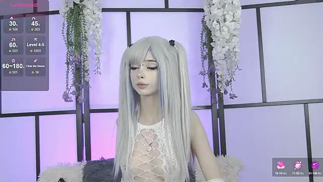 Snapshot of Xenomy chatting on 10, 3, 2025 Xenomy online show from 10, 3, 2025