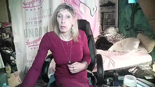 Ombeline1 online show from 22, 2, 2025