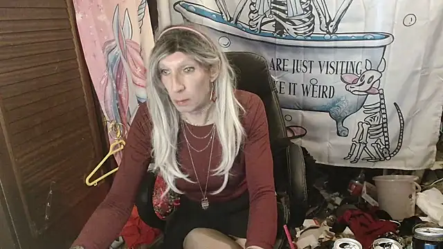 Ombeline1 online show from 3, 2, 2026