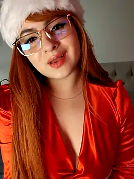 Lia Hurley online show from 24, 12, 2024