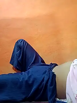 Snapshot of Mangla_Bhabhi chatting on 16, 9, 2025 Mangla Bhabhi online show from 16, 9, 2025