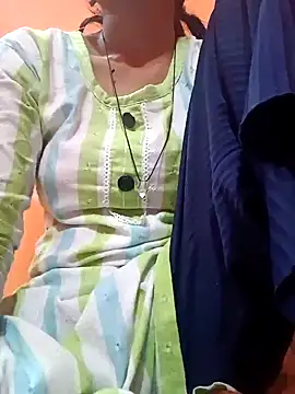 Snapshot of Mangla_Bhabhi chatting on 28, 10, 2025 Mangla Bhabhi online show from 28, 10, 2025