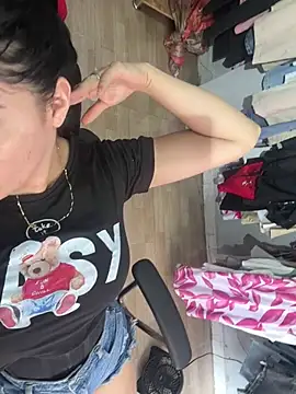 Snapshot of MorganAbbiie_ chatting on 20, 2, 2025 MorganAbbiie online show from 20, 2, 2025