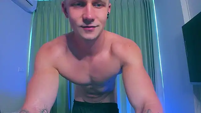 Snapshot of Samuel_Andrew chatting on 5, 12, 2024 Samuel Andrew online show from 5, 12, 2024