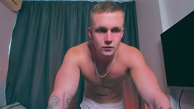 Snapshot of Samuel_Andrew chatting on 8, 2, 2025 Samuel Andrew online show from 8, 2, 2025