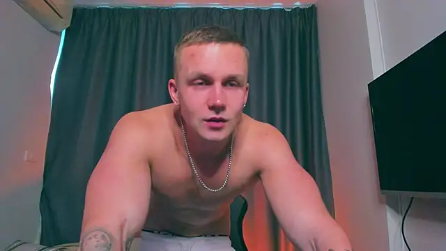 Snapshot of Samuel_Andrew chatting on 13, 3, 2025 Samuel Andrew online show from 13, 3, 2025