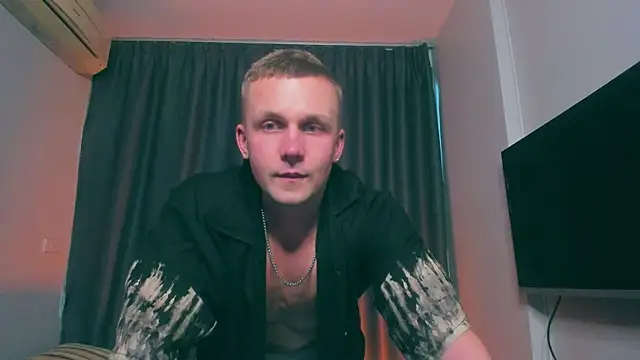 Snapshot of Samuel_Andrew chatting on 16, 3, 2025 Samuel Andrew online show from 16, 3, 2025