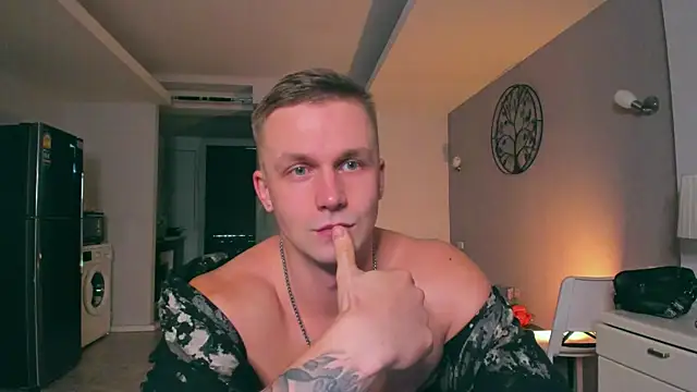 Snapshot of Samuel_Andrew chatting on 30, 9, 2025 Samuel Andrew online show from 30, 9, 2025