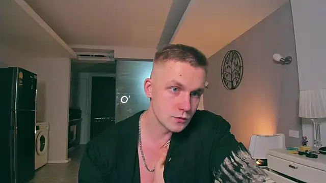 Snapshot of Samuel_Andrew chatting on 14, 10, 2025 Samuel Andrew online show from 14, 10, 2025