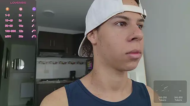 Snapshot of grey___27 chatting on 3, 3, 2026 grey 27 online show from 3, 3, 2026