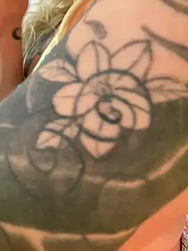 Bonnie vega online show from 23, 1, 2025