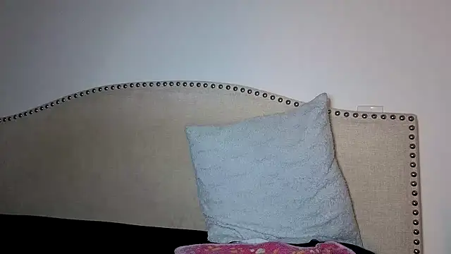 xoxcatt online show from 1, 2, 2026