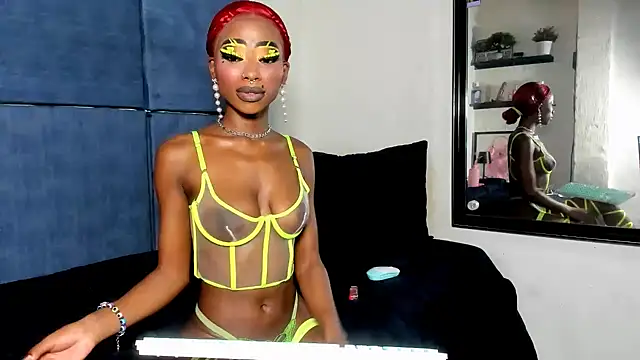 Snapshot of Ebonydollxx chatting on 31, 3, 2026 Ebonydollxx online show from 31, 3, 2026