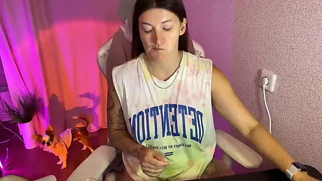 Katrin  kiss online show from 5, 10, 2025