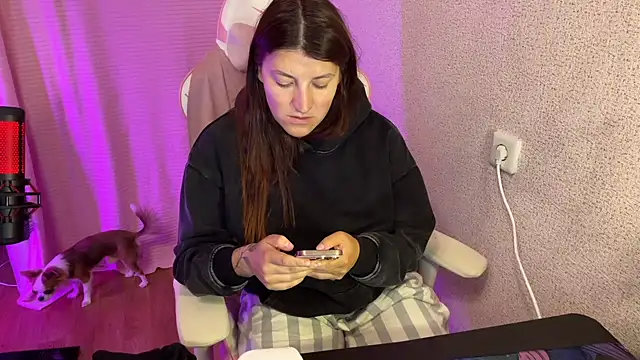 Katrin  kiss online show from 13, 10, 2025