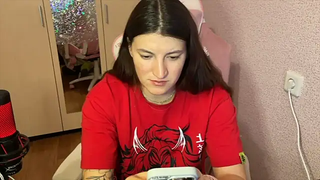 Katrin  kiss online show from 12, 2, 2026