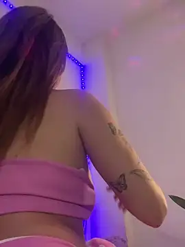 melisabunnny online show from 2, 2, 2025