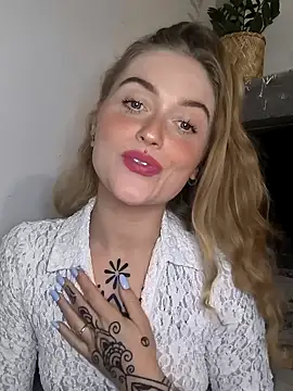 Goldloeckchen159 online show from 5, 2, 2025